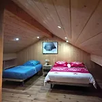 Chalet Egat Chalet *
